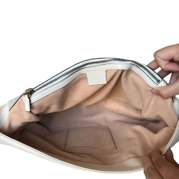 Gucci Marmont Small Shoulder Bag - Picture 6 of 12